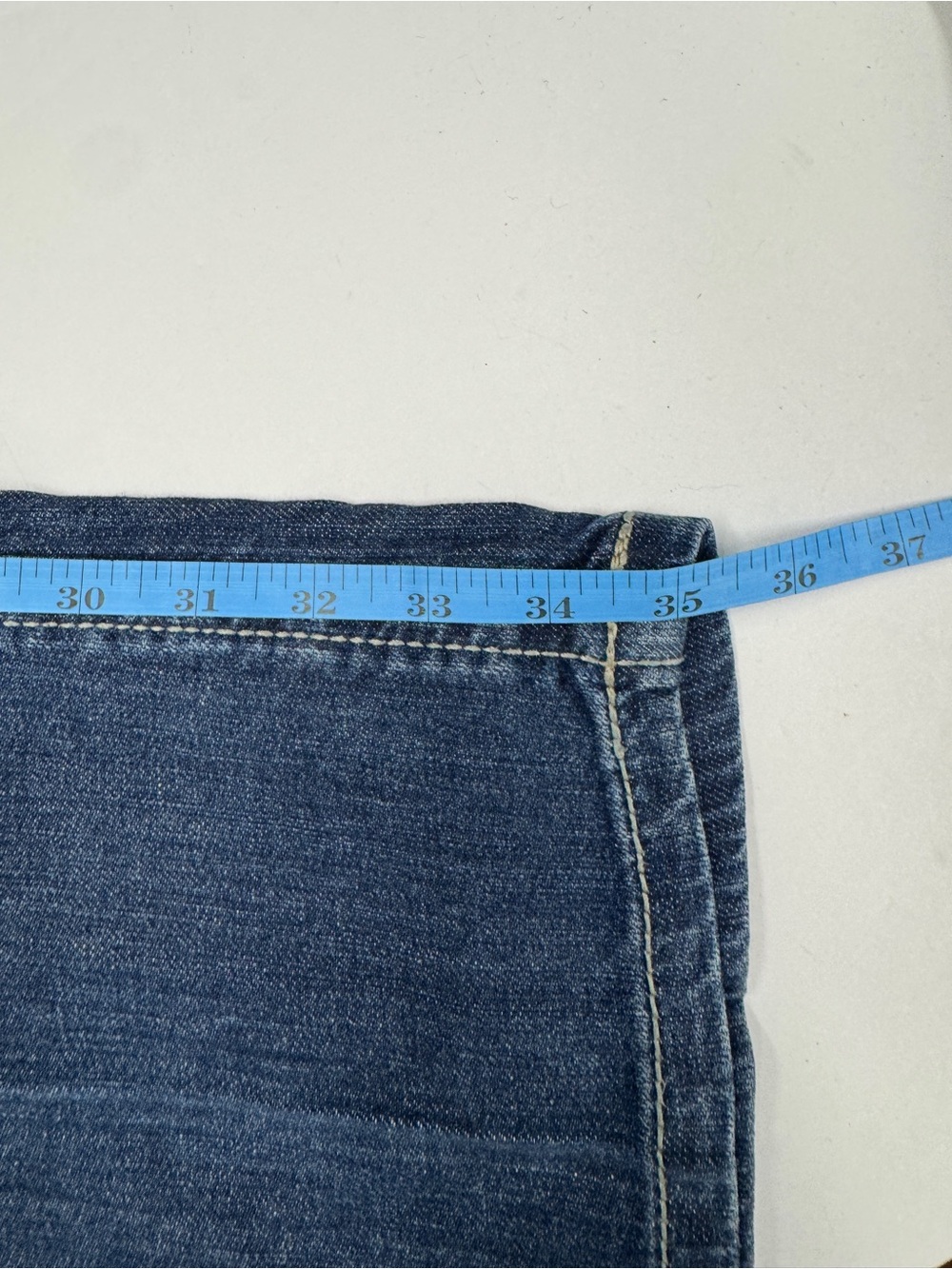 Cinch Ada Relaxed Lightly Distressed Bootcut Denim Jeans - Picture 12 of 12